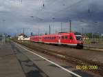 Aus dem Leipziger Hbf ist am 02.08.2006 gerade die Baureihe 612 (Regioswinger) ausgefahren. Sehenswert ist auch die  Stimmung  des Himmels.