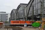 Locon 202 (201 222-7) mit der imposanten Bahnsteighalle des Hbf Leipzig 29.08.2014