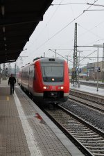 Hier fhrt 612643 als RE nach Gieen am 3.6.12 in Limburg(Lahn) ein.
