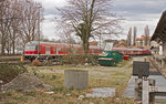 Klassische Regionalzugganitur mit Karlsruher-Steuerwagen wartet am 1. April 2016 in der Abstellanlage vo Bahnhof Lindau auf einen neuen Einsatz.