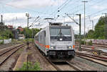 185 677-2 der Railpool GmbH, vermietet an die HSL Logistik GmbH (HSL), untervermietet an die Wedler Franz Logistik GmbH & Co.
