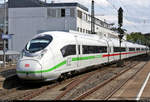 407 504-0 (Tz 704 | Siemens Velaro D) als umgeleiteter ICE 790 (Linie 32) von Stuttgart Hbf nach Wiesbaden Hbf durchfährt den Bahnhof Ludwigsburg auf Gleis 1.
[28.7.2020 | 16:15 Uhr]