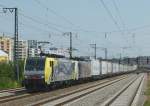 189 912 (Cream)und 189 904 sind mit dem EKOL am 27.07.2012 in Ludwigshafen (Rhein) Hbf