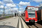 425 232-6 als S1 nach Osterburken am Nachmittag des 24.05.14 beim Verlassen des Bahnhofs Ludwigshafen (Rhein) Mitte in Richtung Mannheim Hbf.