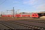 DABpbzfa mit Schublok 146 0?? der Elbe-Saale-Bahn (DB Regio Südost) als RB 16330 (RB40) von Burg(Magdeburg) nach Braunschweig Hbf erreicht Magdeburg Hbf auf Gleis 8.