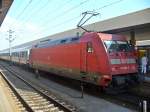 101 095-8 steht mit dem IC 1111 Dsseldorf - Tbingen am 04.07.2011 in Mannheim Hbf