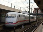 Einfahrt des ICE nach Interlaken in den Mannheimer Hbf auf Gleis 4 am heutigen Sonntag den 26.6.2016