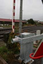 Neue Schrankenanlagen am Bahnbergang bei Streckenkilometer 19,34