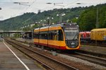 Nachschuß auf den AVG 939, der hier bei der Anfahrt an den Bahnsteig Gleis 2 in Neckarelz ist.29.5.2016
