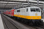 111 095 Inge an einem Dosto Regio am Hauptbahnhof München. Die Tage geht’s fröhlich nach Nürnberg und Augsburg im Pendel.