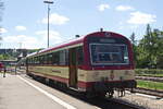 VT 41 / 626 141-5 (NVR Nummer: 95 80 0626 141-5 D-SAB) der SAB am 14. Mai 2022 steht zur Rückfahrt nach Schelklingen in Münsingen bereit.