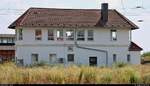 Blick auf das mechanische Weichenwärter-Stellwerk  Ns  im Bahnhof Nordhausen.