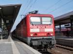 143 632 steht am Nachmittag des 4.4.13 mit einer S2 in Nrnberg Hbf, Gleis 1zur Abfahrt bereit und wird in krze die Fahrt nach Roth antreten.