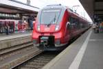 442 773 steht hier als RE nach Jena Saalbahnhof, mitZugteil nach Coburg, im Nürnberger Hbf.