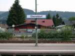 Schnappschuss des Stationsschildes Oberstdorf.