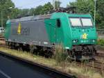 185 533 steht abgebgelt in Osnabrck. Aufgenommen am 30. Juli 2008.