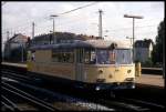 LZB Mess Triebwagen 727001 durchfährt am 9.8.1992 um 10.52 Uhr den oberen Bahnhof von Osnabrück HBF in Richtung Münster.