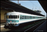 Auf den ersten Blick nichts Besonderes? VT 634617 führt aber einen Gesellschaftswagen mit! Hier am 7.5.1995 auf Gleis 1 des HBF Osnabrück.