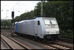 Betriebspause im oberen Bahnhof des HBF Osnabrück hatte am 4.10.2016 die Railpool 186457-8.