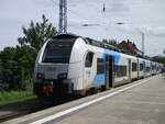 4746 804 nach Stralsund,am 05.August 2023,vor der Abfahrt in Binz.
