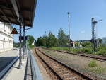Der Bahnsteig 4 mit Blick in Richtung Sebnitz, am 07.06.2019 in Pirna.