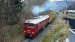 Am 10.1.23 rangiert V200 507 der EBS in der Nähe vom Bahnhof Pockau-Lengefeld Richtung Marienberg.