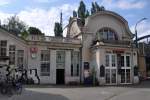 POTSDAM, 07.07.2014, Bahnhofsgebäude Potsdam Charlottenhof