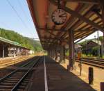 Die Bahnsteig 2 vom ehemaligen Grenzbahnhof Probstzella; 15.08.2012