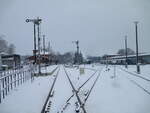 Noch gab es,am 06.Januar 2026,auf dem Bahnhof Putbus ein Schneechaos.Aufgenommen vom Bahnübergang aus.