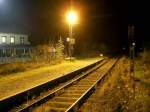 Stammbach , hier beginnt der eingleisige Abschnitt auf der strecke Hof - Bamberg. Der nchste Bf wre Marktschorgast, 2009 bei Nacht