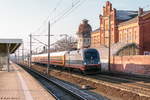 242.517  Fitzgerald  (182 517-3) Hector Rail AB mit dem Locomore (LOC 1818) von Stuttgart Hbf nach Berlin-Lichtenberg in Rathenow.