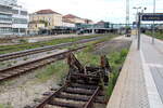 Die Reste vom Prellbock am Bahnsteig 105 in Regensburg Hbf, am 05.08.2025.