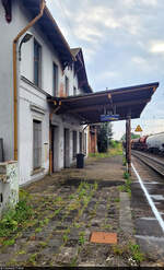 Mit dem Fahrrad von Kassel nach Halle (Saale) | Tag 4 Berga-Kelbra–Riestedt  Strecken-km: 52,6    Bahnhof Riestedt: Hier möchte man nicht lange auf einen Zug warten.