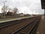 Die Bahnsteige 1 bis 3 am 07.02.2016 in Röblingen am See.