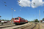 Blick auf die Lok 120 205 bei einer Werksführung in Rostock am „Tag der offenen Tür“. - 01.07.2018