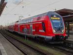 BR 445 001 als RE5 aus Elsterwerda in Rostock Hbf, 04.12.2018.