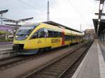 Zug 80023 am 17.07.2010 mit VT 0005 der OLA steht abfahrbereit im Bahnhof von Rostock in Richtung Gstrow.