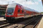 Hier ein RE5 (RE4365) von Rostock Hbf. nach Lutherstadt Wittenberg, dieser Zug stand am 26.7.2015 in Rostock Hbf. Schublok war 112 108.
