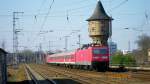 Ruhland 20.3.12 - Nachschu des RE nach Dresden mit Schublok 143 233-5