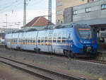ET 8442 645 von Vlexx mit RB 73 nach Neubrücke (Nahe) in Saarbrücken Hbf, 21.11.2020.