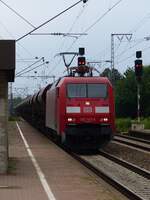 152 147 mit Schüttgutzug aus Richtung Bad Bentheim kommend in Salzbergen, 24.07.15