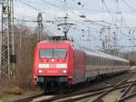 101 072 mit IC 145 nach Berlin in Salzbergen, 31.12.2021