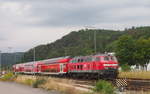 Ein ungewohnter Anblick im Bahnhof Schelklingen: Während der Ferienzeit setzt die DB dreiteilige Doppelstockzüge als  Radexpress Donautal  auf der KBS 755 ein.