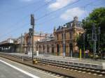 Schwerin HBf, Empfangsgebude von der Bahnsteigseite 15.08.2009