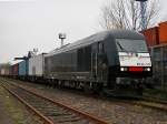 ER 20 013 von MRCE mit Containerzug in Sonneberg-Ost am 07.11.2008