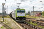 185 562-6 ITL Eisenbahn GmbH mit einem Kesselzug  Dieselkraftstoff oder Gasöl oder Heizöl (leicht)  in Stendal und fuhr weiter in Richtung Magdeburg.