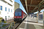 Der RE3 nach Berlin Hbf im Startbahnhof Stralsund Hbf.