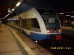 Meine erste Nachtaufnahme! UBB-Triebwagen 646 112 nach Barth am Abend des 13.09.2008 in Stralsund.