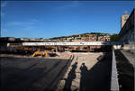 . Gemeinsam die Baustelle fotografieren -

Vater und Sohn unterwegs um die Baustelle des neuen Stuttgarter Hauptbahnhofes anzusehen und fotografisch zu dokumentieren.

29.07.2017 (M)