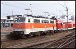 111171-5 war am 14.08.1999 um 9.24 Uhr im HBF Stuttgart im S-Bahn Einsatz zu beobachten.